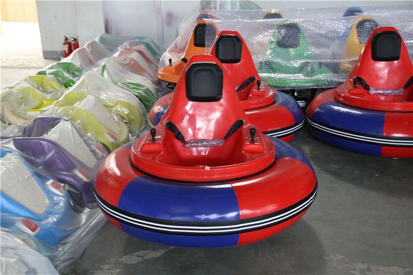 Autos tamponneuses d'intérieur Fwu-long à vendre
